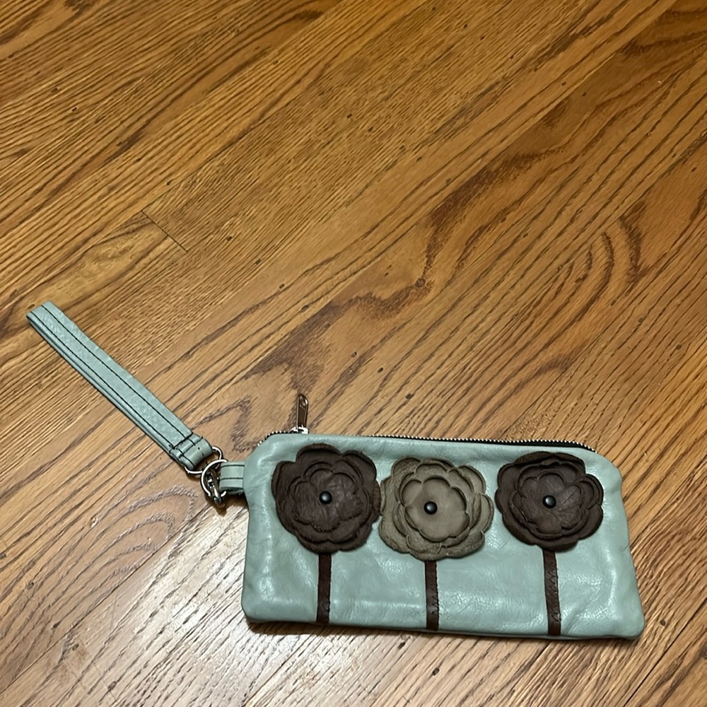Sakura urban brand wristlet